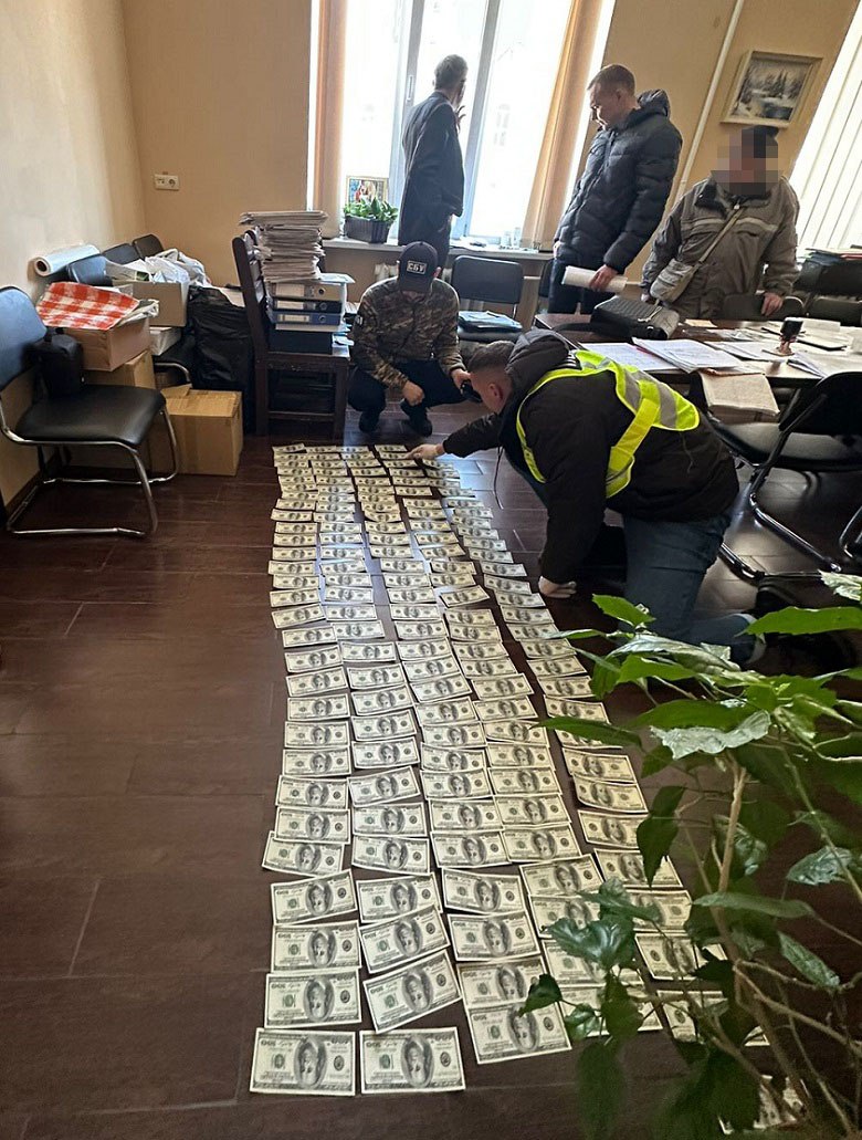 В Киеве задержали заведующего медучреждением