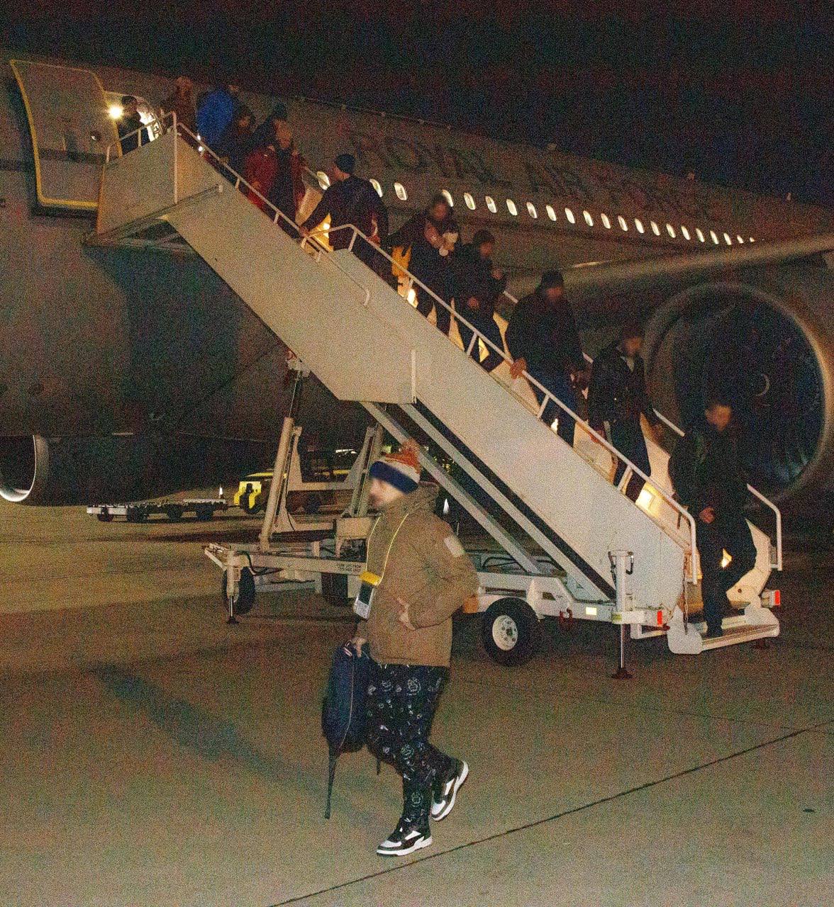 Українські танкісти прибули до Великобританії для навчання управлінню важкими танками Challenger 2