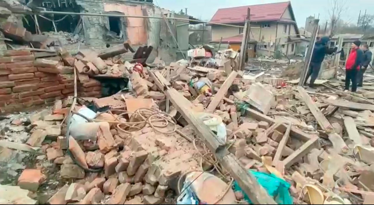 Наслідки удару по Калінінському району Донецька сьогодні вранці