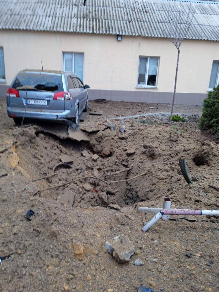 Наслідки удару БПЛА по Херсону