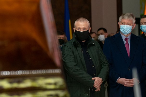 На похороны отца Суркисов пришли Ахметов и Коломойский. Фото: ФК "Динамо"